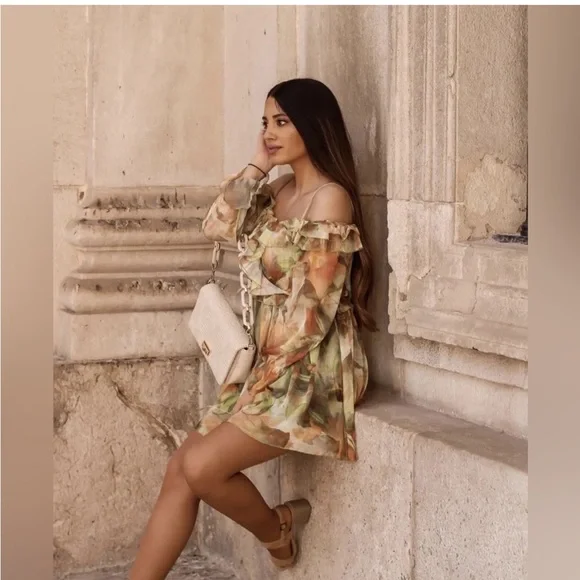 ❌SOLD❌ ZARA Ruffle Printed Tulle Dress - Picture 2 of 9